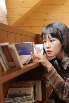 娃娃脸1974年